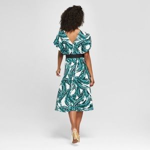 Floral V Back Midi Dress Who What Wear Collection